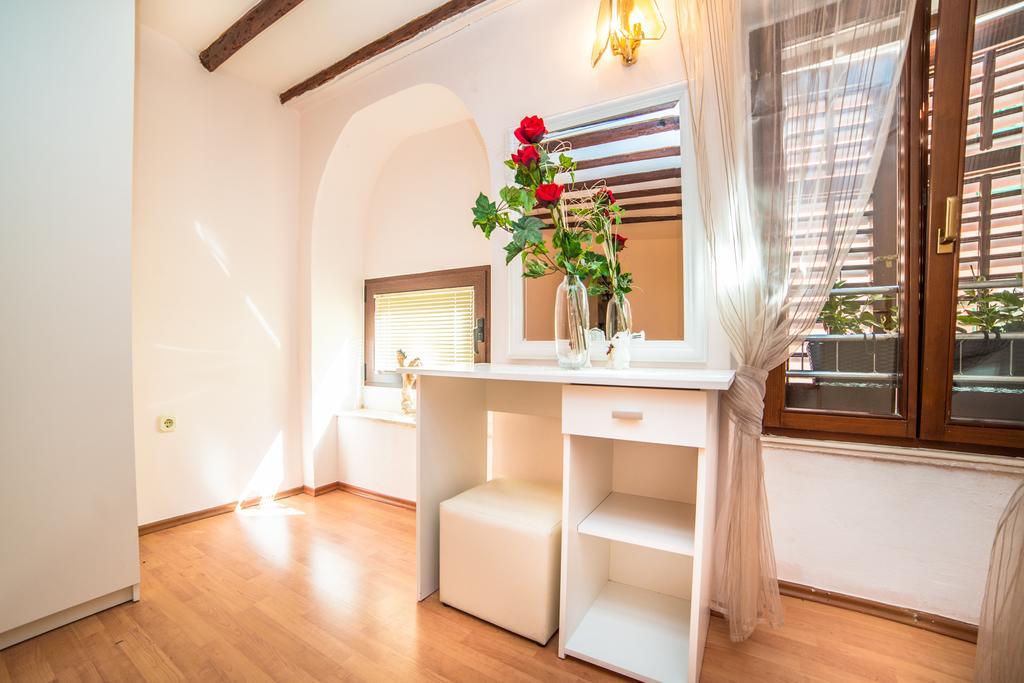 Apartments Dominik 로비니 외부 사진